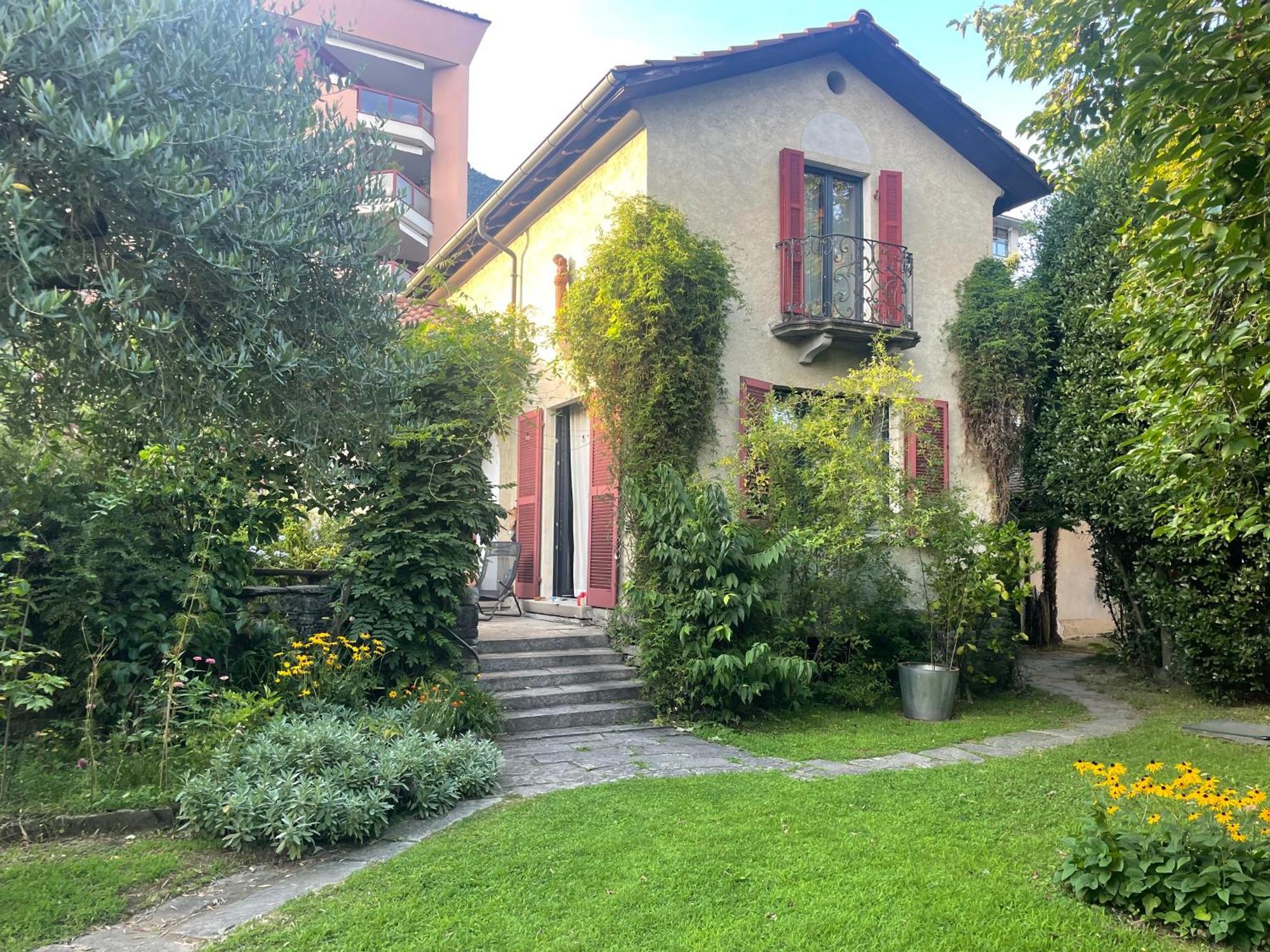 Cozy Apartment In The Green Locarno Kültér fotó